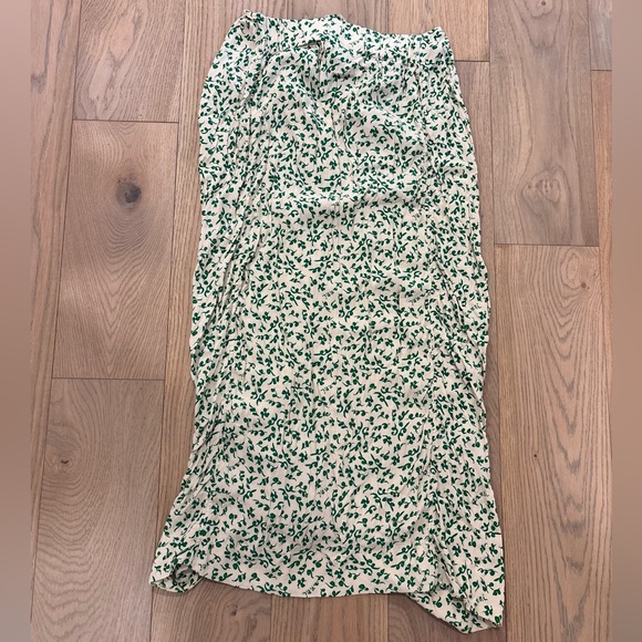 GANNI DITSY PRINT GREEN FLORAL MIDI SKIRT - Picture 9 of 14